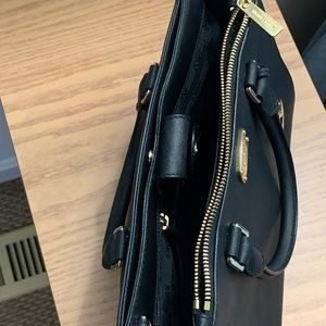 Michae Kors Satchel